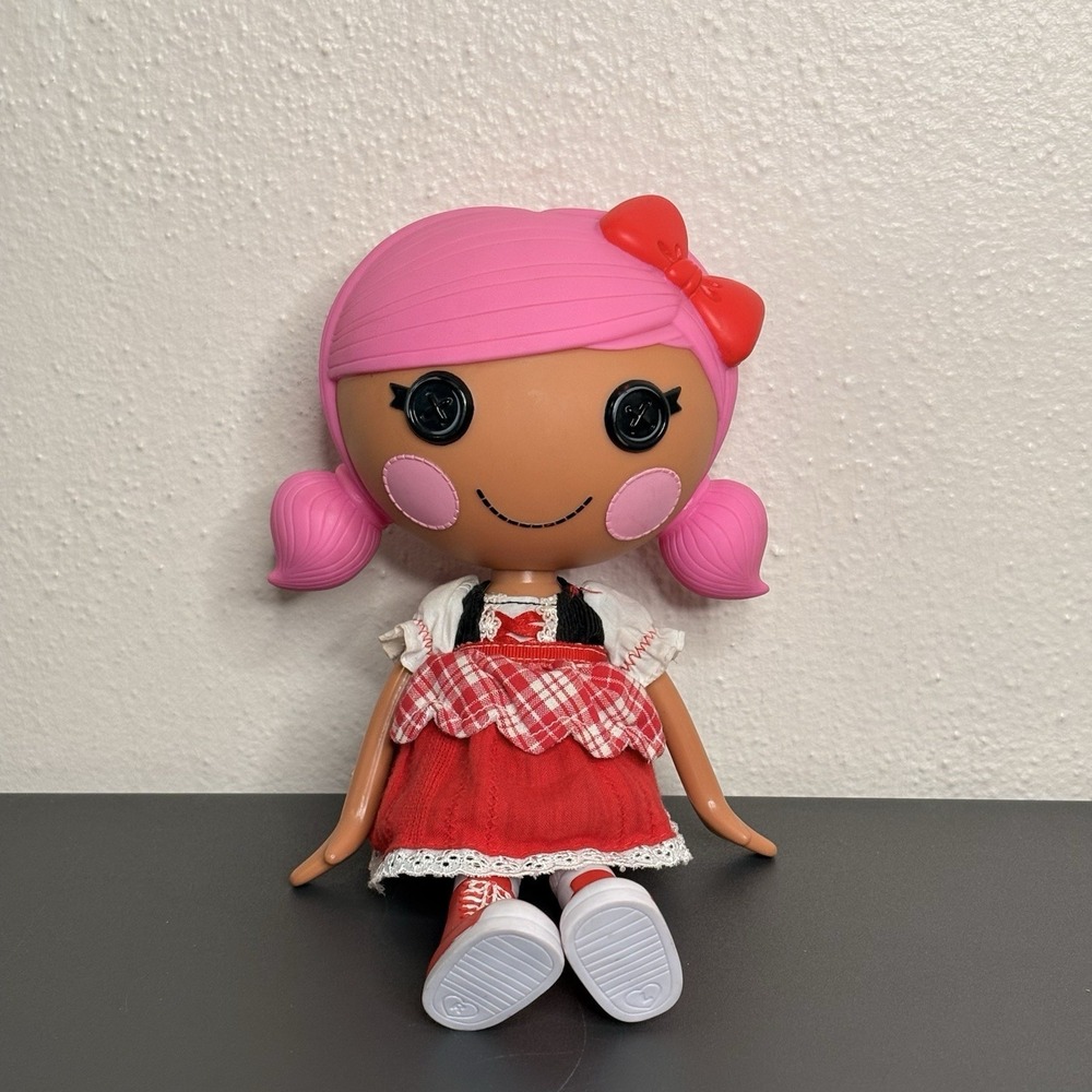 Lalaloopsy Doll Scarlet Riding Hood 12" MGA Entertainment 05-18 Button Eyes